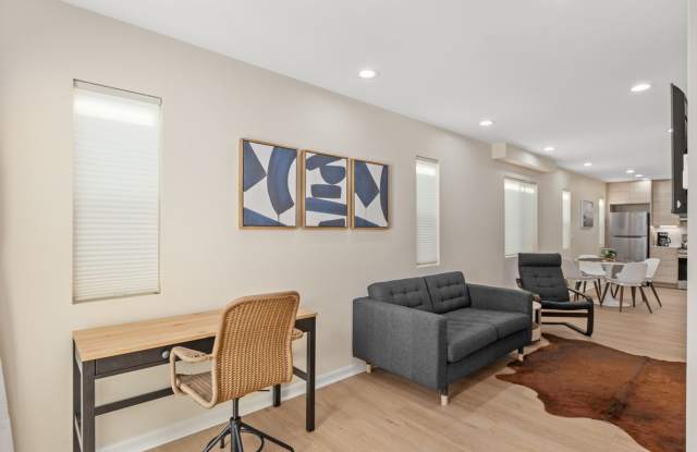 New built and fully furnished 2 bed 2. 5 baths in Point Loma Gallery 3