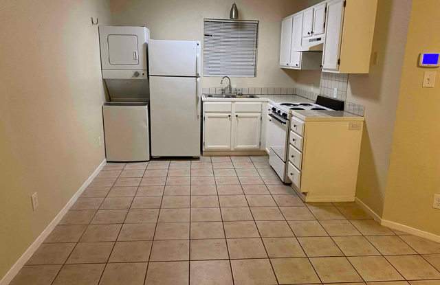 411 8th Street photos photos