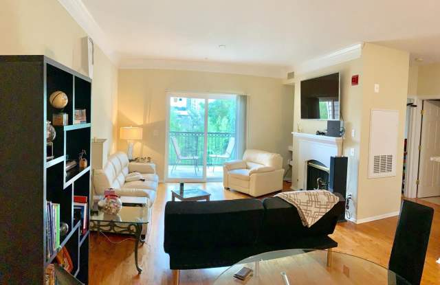 1591 SPRING GATE Drive Gallery 4