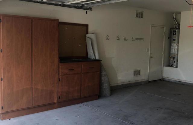 17609 W YOUNG Street Gallery 4