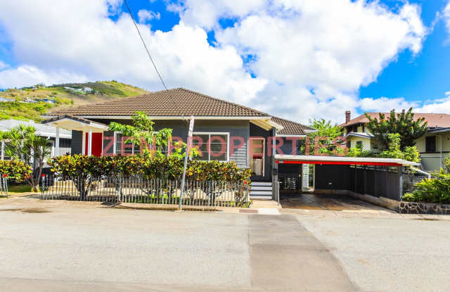 3 bedroom, 2.5 bath home for rent in Lower Manoa - 2056 Kakela Drive, Honolulu, HI 96822 3 bedroom, 2.5 bath home for rent in Lower Manoa - 2056 Kakela Drive, Honolulu, HI 96822