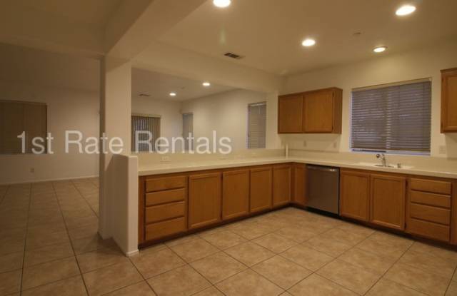 8123 Northpark Drive Gallery 3