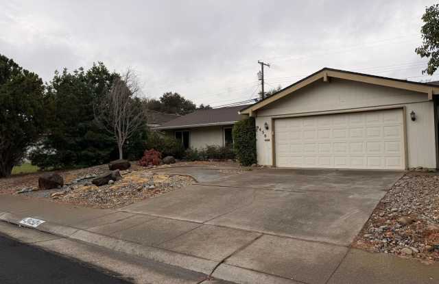 **Beautiful 4-Bedroom Home in Desirable Elk Grove Neighborhood!** Gallery 1