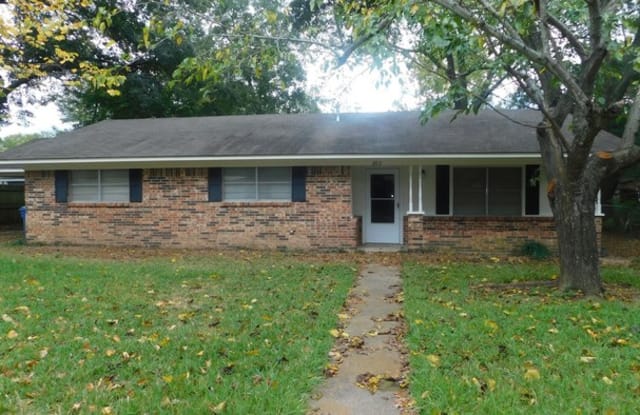203 Parkdale Street - 203 Parkdale Ave, Fort Worth, TX 76105