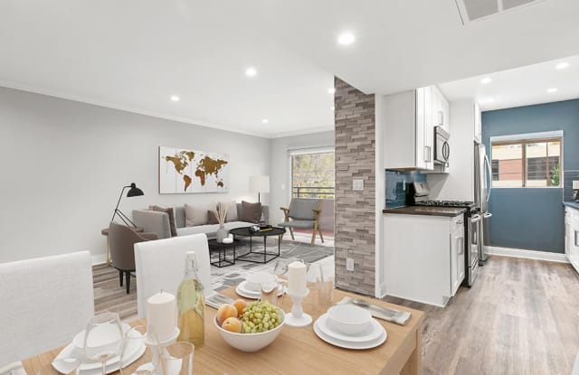 Catalina Apartments Gallery 2