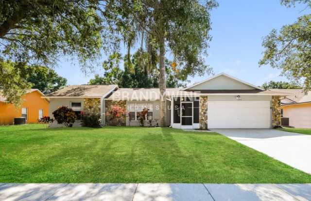 1203 Creek Woods Circle - 1203 Creek Woods Circle, St. Cloud, FL 34772