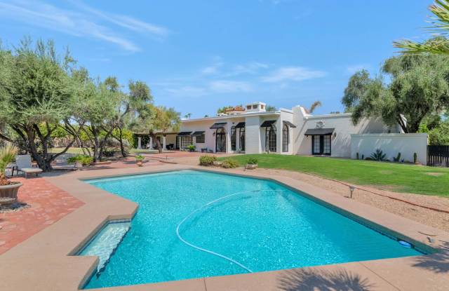 8712 N. 68th St Paradise Valley, AZ 85253 - 8712 North 68th Street, Paradise Valley, AZ 85253