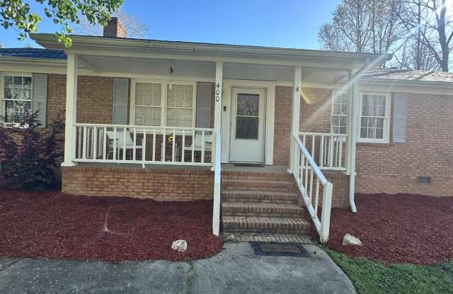 400 Wesley Drive photos photos