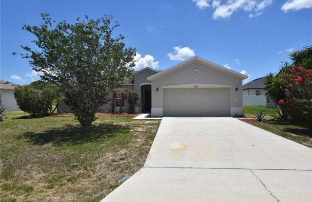 982 CUMBERLAND DRIVE photos photos