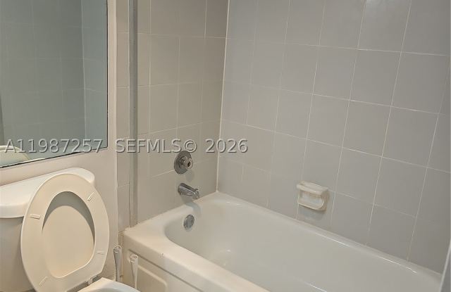 3301 Spanish Moss Ter Gallery 2