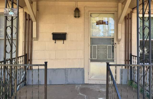 Quiet, 2 Bed 1 Bath Home In Burkburnett Gallery 3