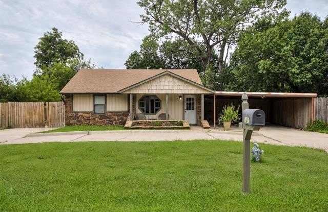 233 NE Queenstown Avenue photos photos
