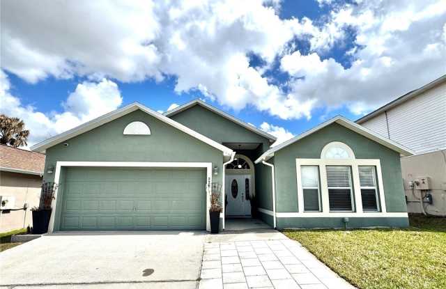 220 MILFORD STREET photos photos