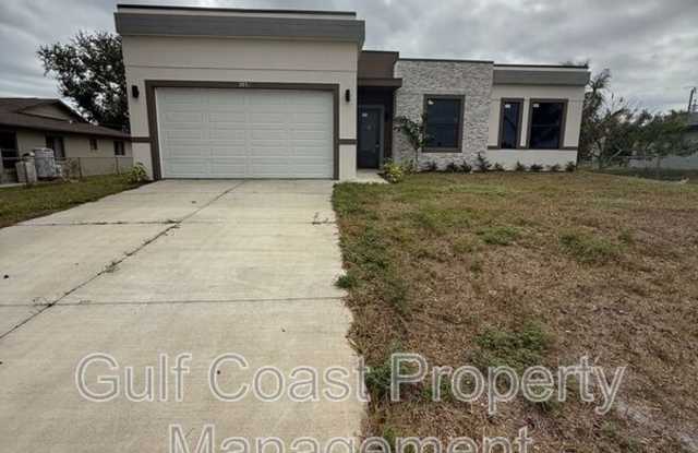 2052 NE 18th Ter photos photos 2052 NE 18th Ter photos photos