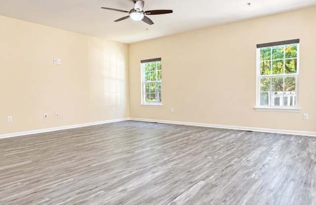 Expansive 6-Bedroom Home Near I-95, Route 40 & White Marsh Gallery 3