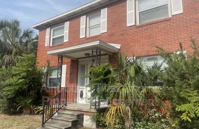 938 11th St N - 938 11th Street North, St. Petersburg, FL 33705