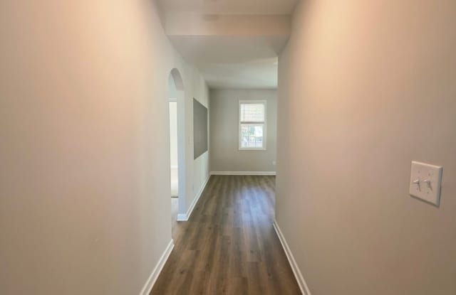 4 Bedroom #3 Bath Towne Pointe Gallery 4