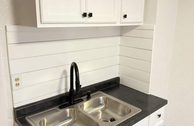 17157 Mackay Street photos photos