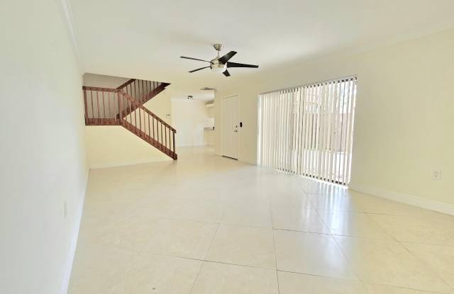 710 MILL VALLEY Place Gallery 4