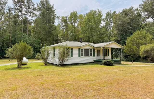 Quiet & Peaceful Rancher For Rent! Gallery 3