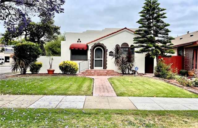 3601 Cerritos Avenue photos photos