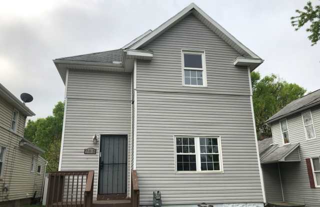 705 E Columbus Street - 705 East Columbus Street, Columbus, OH 43206