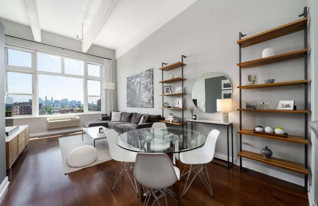 1500 HUDSON ST photos photos