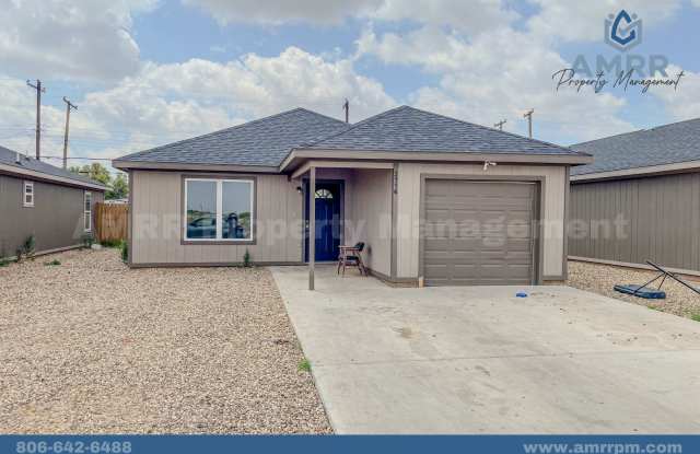 3 Bedroom In Lubbock ISD! New Move In Special! 1/2 Month FREE on a 12 Month Lease! photos photos