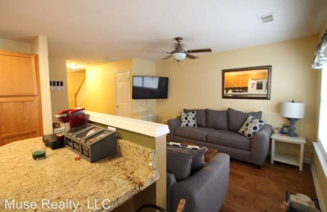 1728 Eagle Ridge Drive Gallery 3