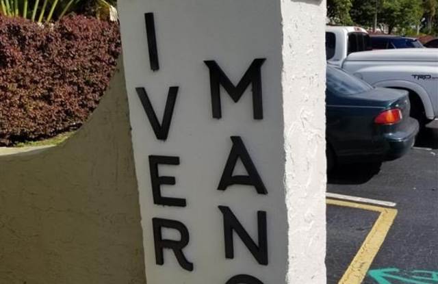 3000 NE 5th Ter - 3000 Northeast 5th Terrace, Wilton Manors, FL 33334