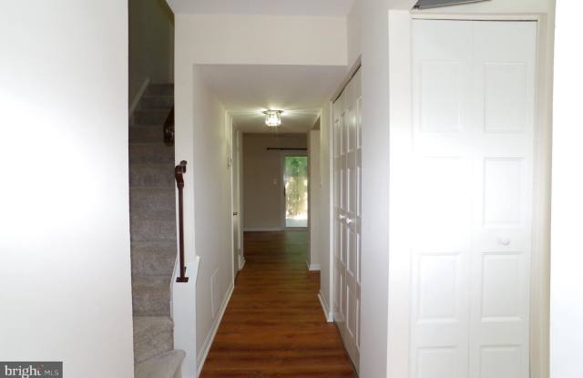 6510 YADKIN COURT Gallery 2