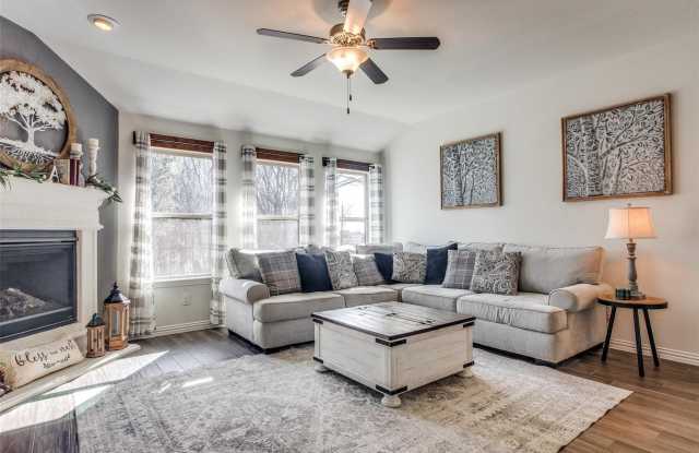 1203 Timberfalls Drive Gallery 3