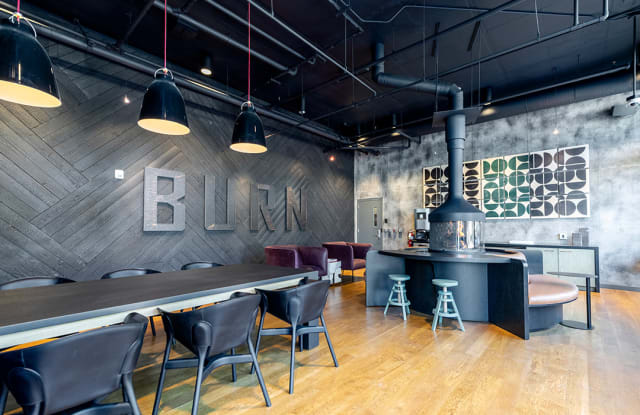 The Strauss on Burnside photos photos