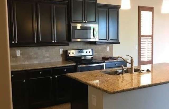 17895 W DESERT WIND Drive Gallery 4
