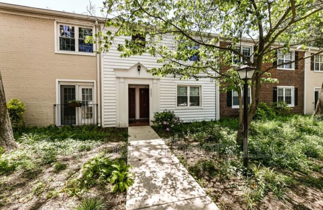 2507-D S Walter Reed Dr - 2507 S Walter Reed Dr, Arlington, VA 22206