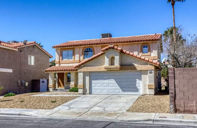 4 Bedroom Home in Henderson! Close to Shopping & Restaurants! Gallery 3