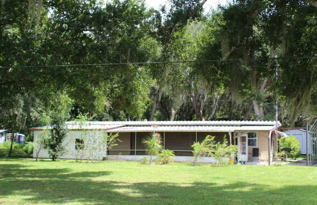 2 Bedroom Home in Kenansville photos photos