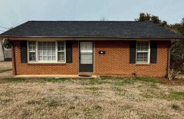 1141 Eisenhower Road photos photos