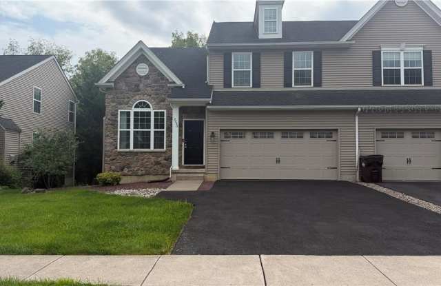 2288 Creekside Drive Gallery 1