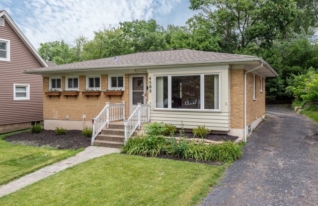 4509 Pershing Avenue - 4509 Pershing Avenue, Downers Grove, IL 60515