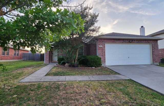 2616 Harbor Lights Drive Gallery 2