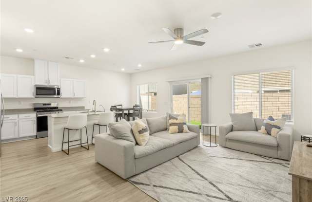 4718 Arctic Cliffs Avenue photos photos