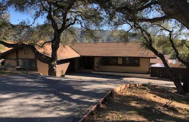 Oak View- Spacious Three Bedroom + Office Space - 10640 Almond Avenue, Oak View, CA 93022 Oak View- Spacious Three Bedroom + Office Space - 10640 Almond Avenue, Oak View, CA 93022