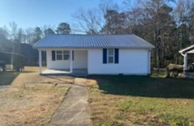 2 Bedroom 1 bath - 1544 Willow Street Southwest, Cullman, AL 35055