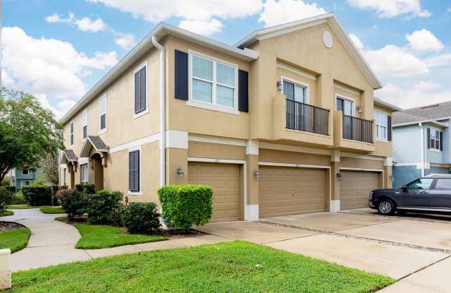 2/2 with 1 car garage Gallery 1