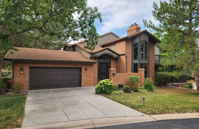 Beautiful Yale Heights unit in quiet secluded community! photos photos Beautiful Yale Heights unit in quiet secluded community! photos photos