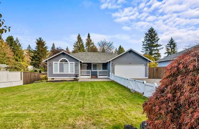 Beautifully updated 3 bed in Jordan River Trails Gallery 1