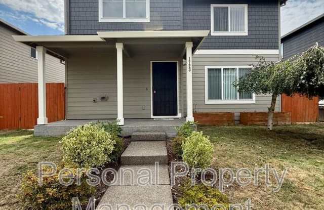 1723 NW 16th ST photos photos