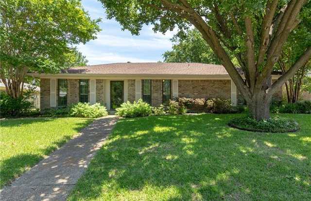 2728 Chadwick Drive Gallery 2