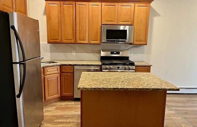 19 EAST 28TH ST - 19 East 28th Street, Bayonne, NJ 07002